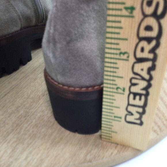 Jeffrey Campbell Stanley Faux Fur Trim Lace Up Hiker Boots Suede Taupe Beige 5.5 - Picture 9 of 14